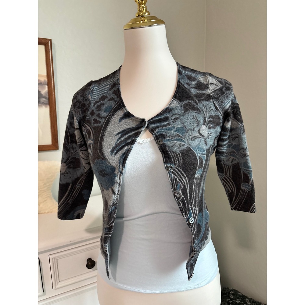 90s Merino Wool Floral Cardigan shrug bowlero fall layer gray Blue Knit Sweater